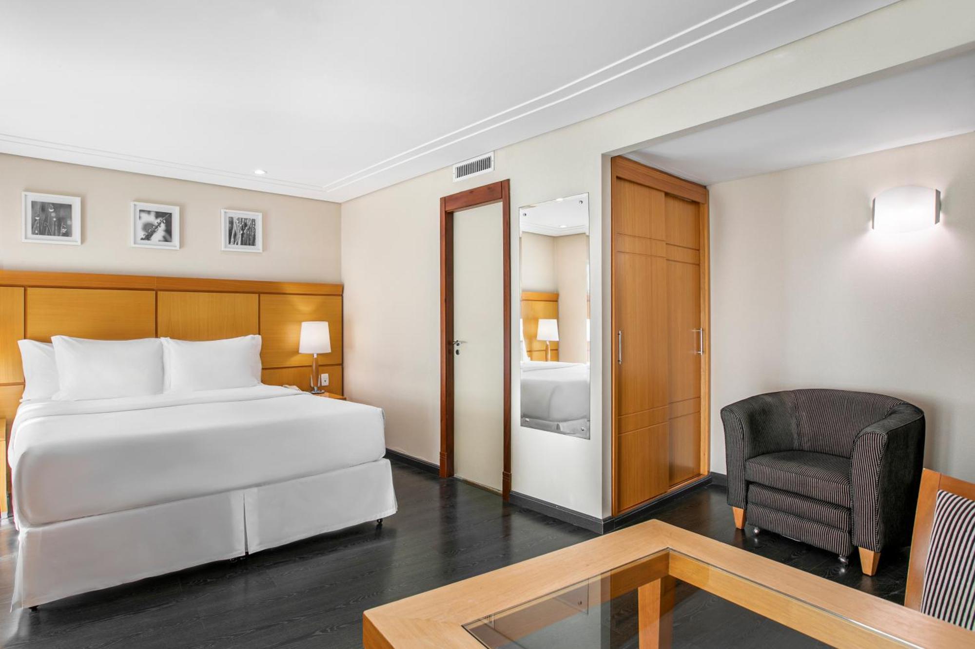Melia Jardim Europa Hotel Sao Paulo Exterior foto A room at the hotel