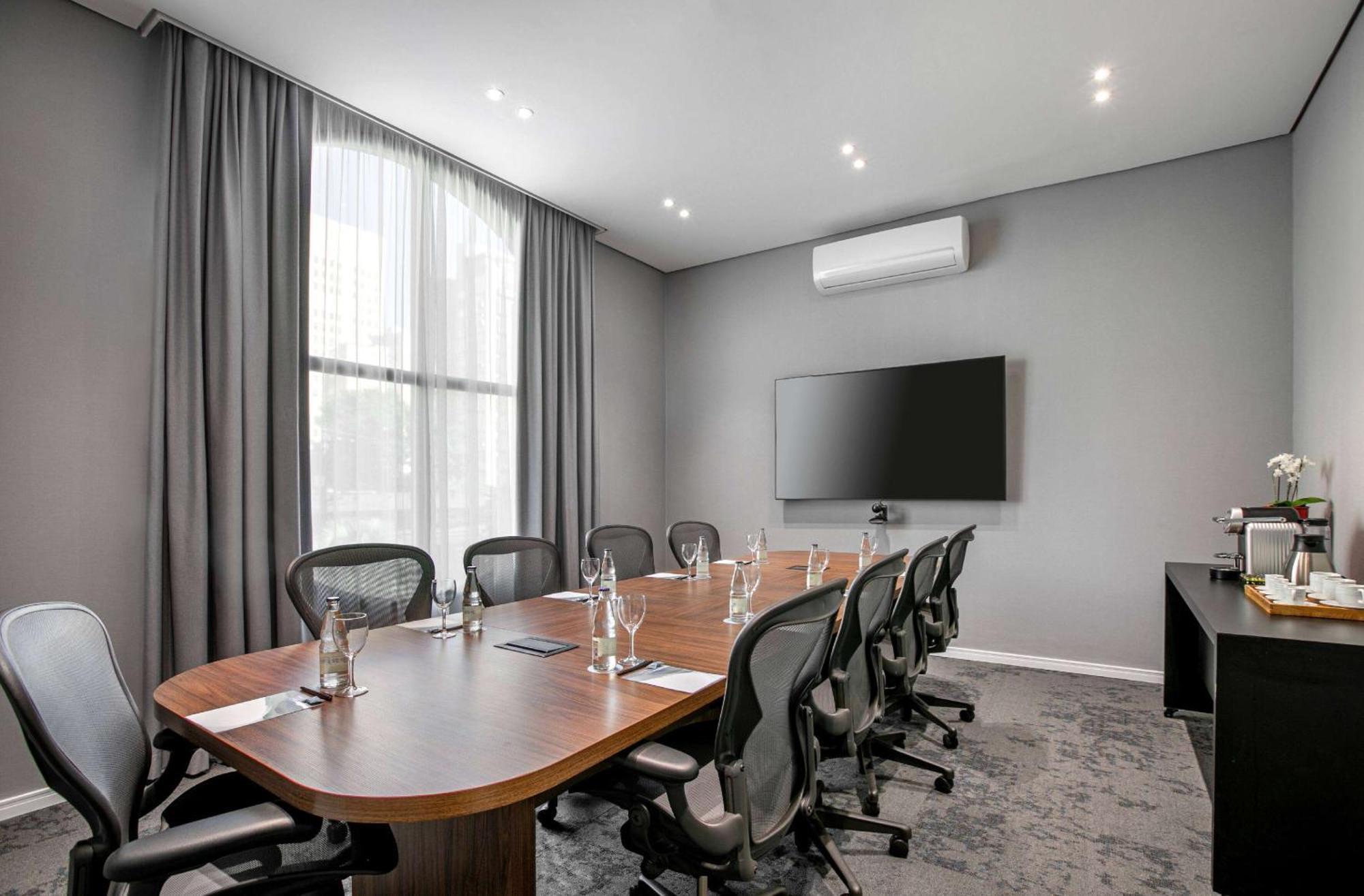 Melia Jardim Europa Hotel Sao Paulo Exterior foto Meeting room at the hotel